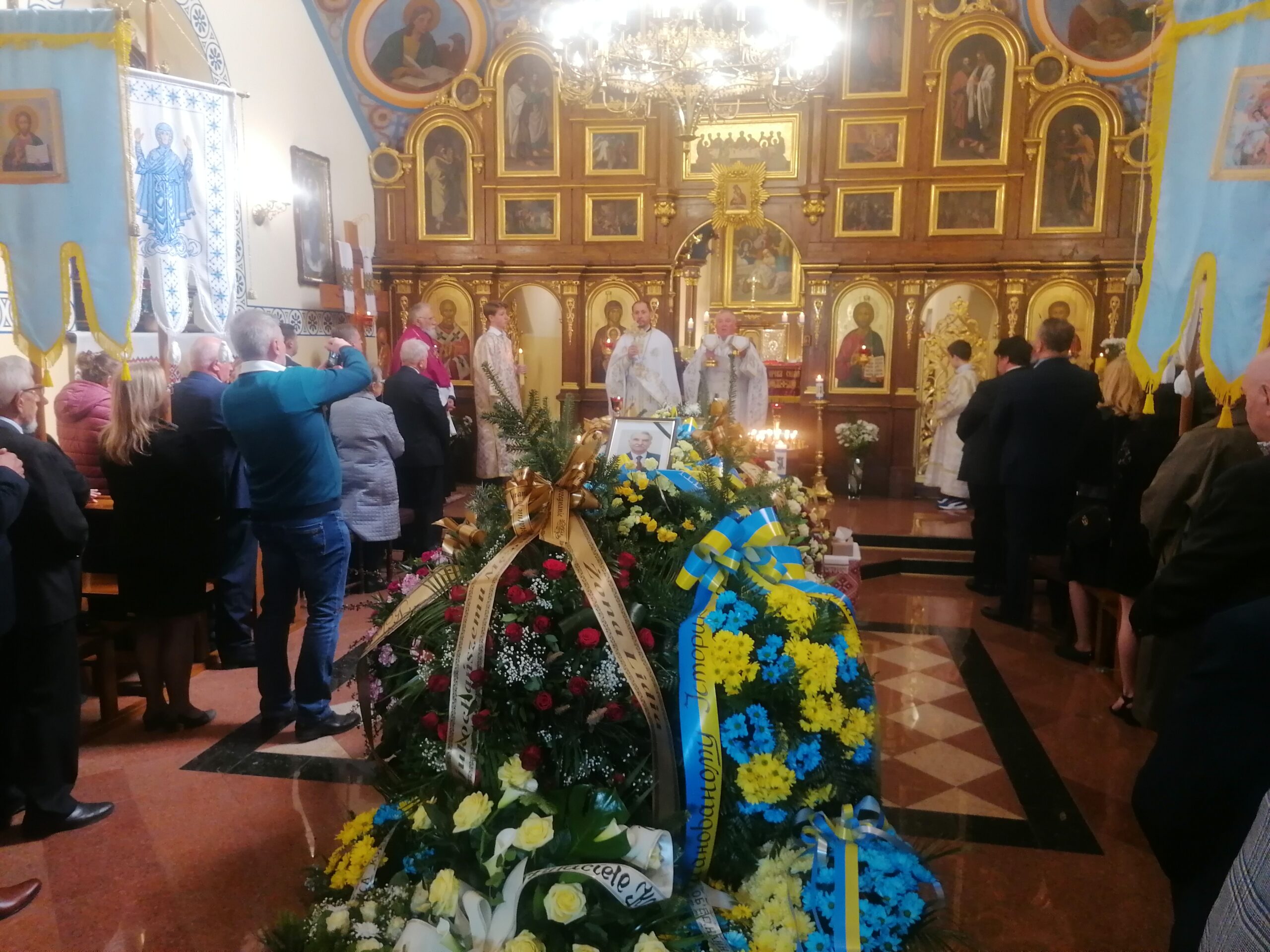 Похорон доктора Олександра Колянчука